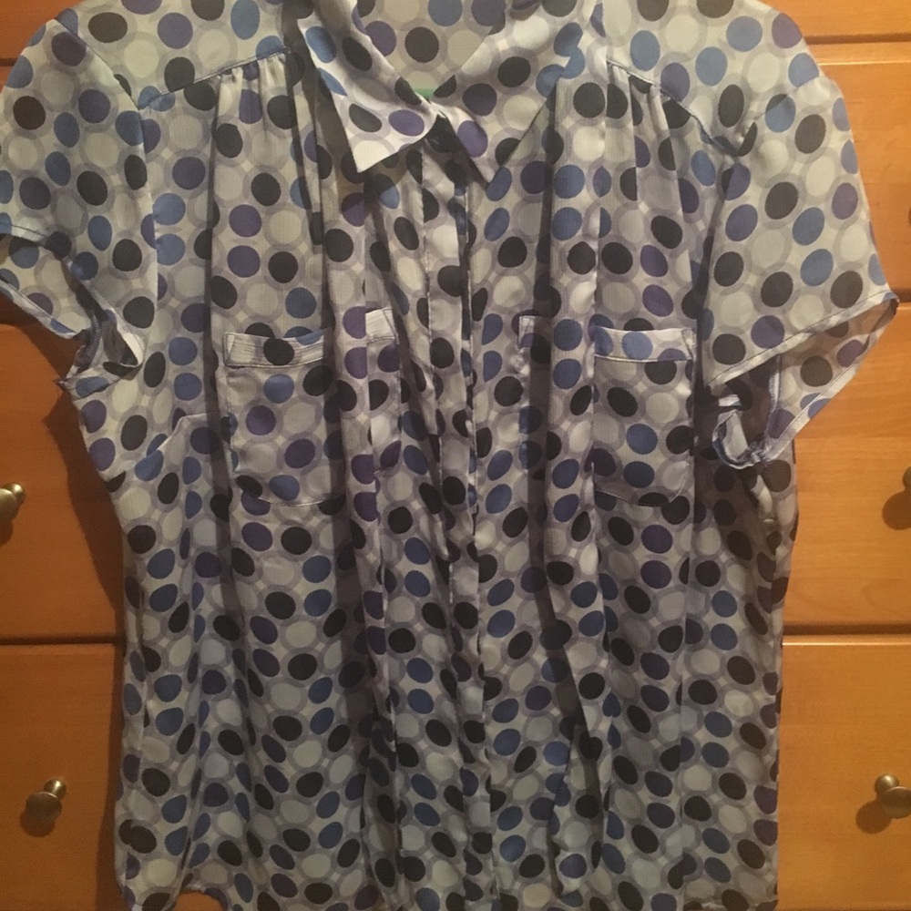 New York and Company XL Shirt